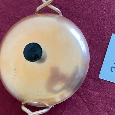 Lot 367 - Vintage Wear ever Aluminum Pan