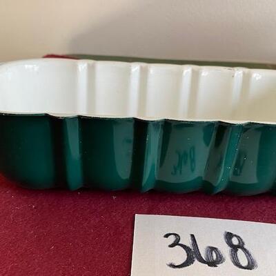 Lot 368 - Vintage Nordic Ware bread pan