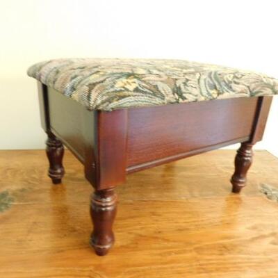 Upholstered Wood Framed Foot Stool with Flip Top for Storage 15