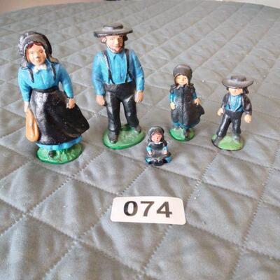 Lot 074  Amish Family Figurines
