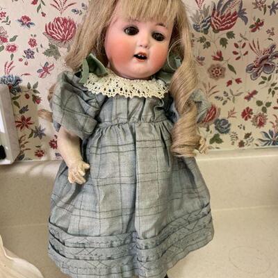 16" Antique German
A&M