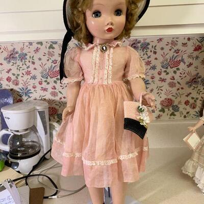 25" Madame Alexander