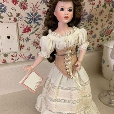 14" Wendy Lawton
