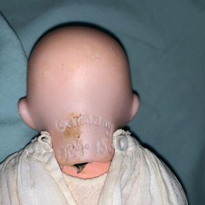6.5"
head
8" German Antique