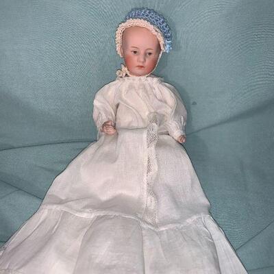 5.5"
hd  8" German Antique Heubach