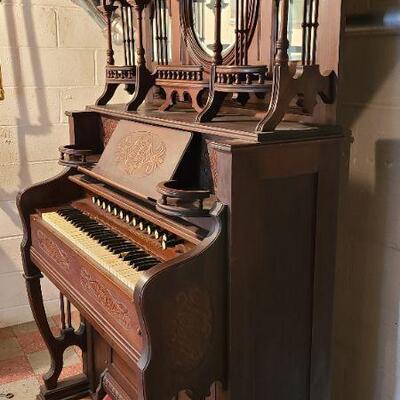 Lot 241: Estey Organ Co. Antique Victorian Pump organ