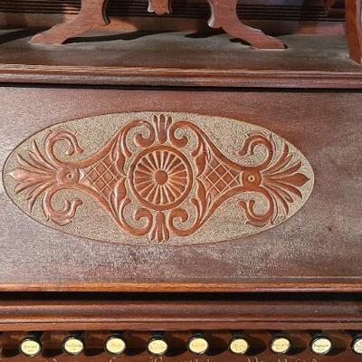 Lot 241: Estey Organ Co. Antique Victorian Pump organ