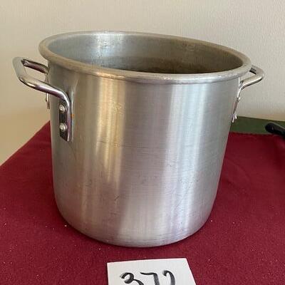 Lot 372 - Large Stock Pot