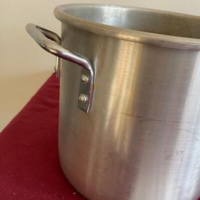 Lot 372 - Large Stock Pot