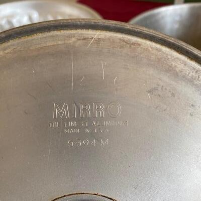 Lot 374 - Bundt Pans
