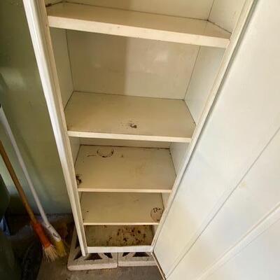 Lot 401 - Vintage Metal Cabinet