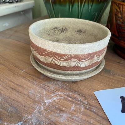 Lot 406 - planters