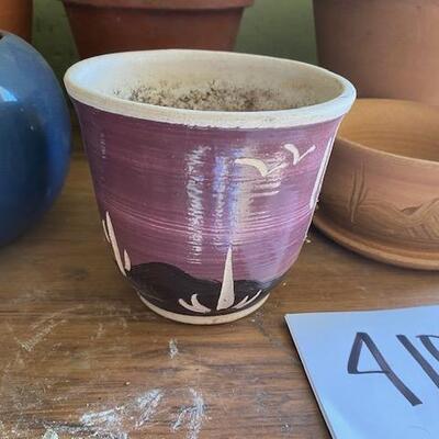 Lot 410 - planters