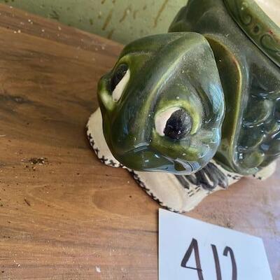 Lot 412- Adorable Turtle Planter