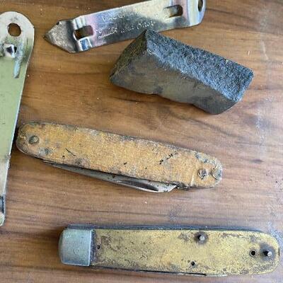 Lot 418 - tools