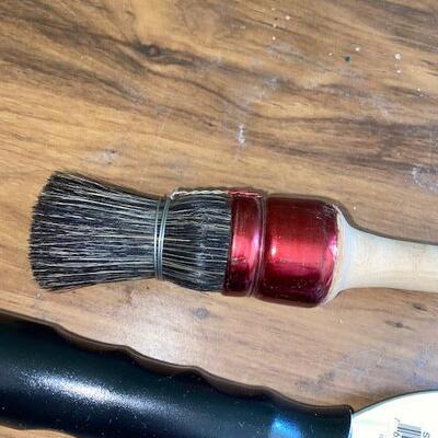 Lot 426 - Painting tools