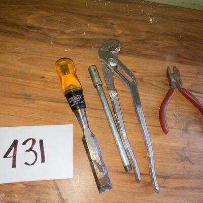 Lot 431 - tools