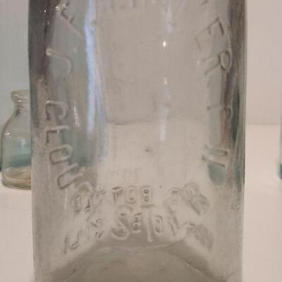 Lot 237: Antique Bottles/Jars ( Large The QUEEN, Zimmer Gloucester, Parkview Newark, Moore Mason)