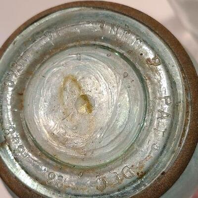 Lot 237: Antique Bottles/Jars ( Large The QUEEN, Zimmer Gloucester, Parkview Newark, Moore Mason)