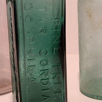 Lot 234: Rare Green LQC Wisharts 1859 Pine Tree Tar Cordial Philadelphia Bottle and More