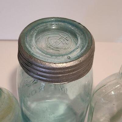 Lot 221: Antique Bottles ( Chas Davis, Lydia Pinkham, Voliter, Calahan & McCrudden