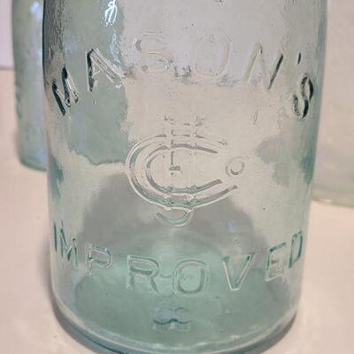 Lot 221: Antique Bottles ( Chas Davis, Lydia Pinkham, Voliter, Calahan & McCrudden