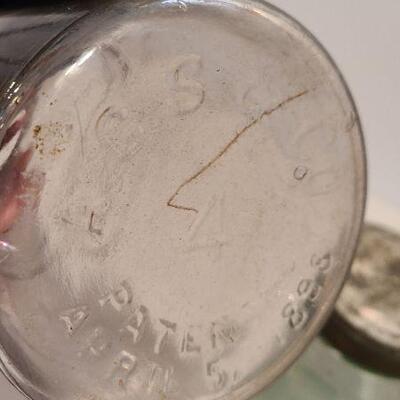 Lot 217: Rare antique Casper Hitchner 1 qt Separator Bottle Salem/ Round Bottom Bottle Green