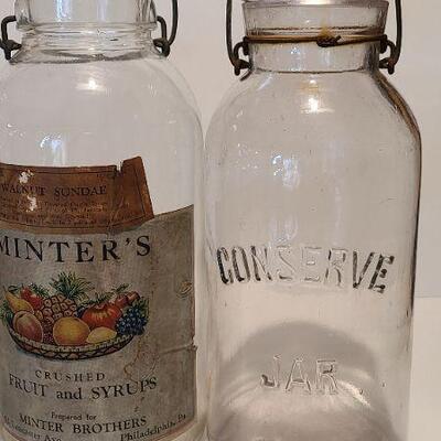 Lot 208: Large Canning Jars Unique (The Queen, Conserve, Minters, Monarch)