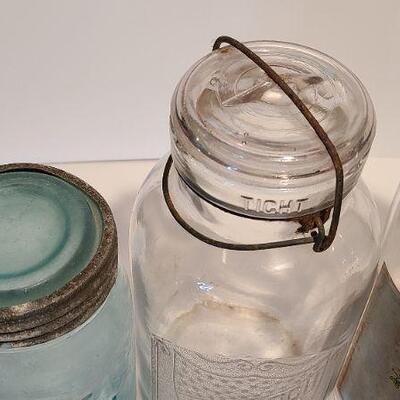Lot 208: Large Canning Jars Unique (The Queen, Conserve, Minters, Monarch)