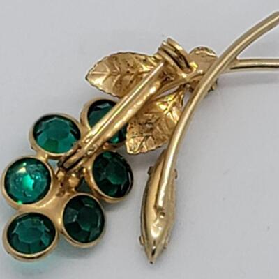 Lot JMO5: Vintage 24" long Owl necklace and two beautiful brooches 