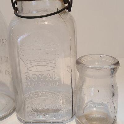 Lot 199: Unique Dairy Bottles and Mason Jar (Jefferson Co/ Binghampton Dairy)
