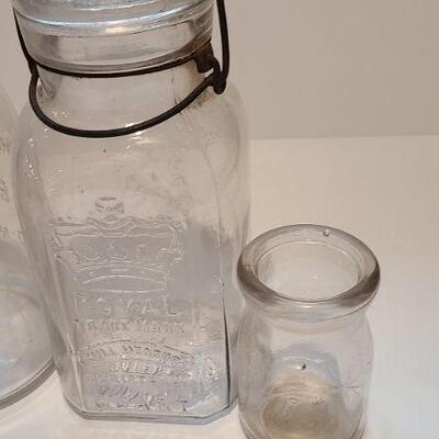 Lot 199: Unique Dairy Bottles and Mason Jar (Jefferson Co/ Binghampton Dairy)