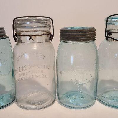 Lot 198: Unique Early Mason and Lightning Jars 