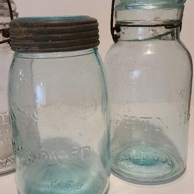 Lot 198: Unique Early Mason and Lightning Jars 