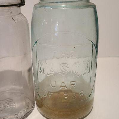 Lot 194: Rare "THE MASON JAR" Wears Jar, Economy Jar