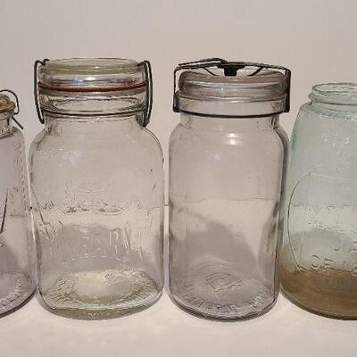 Lot 194: Rare "THE MASON JAR" Wears Jar, Economy Jar