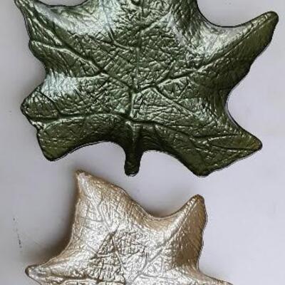 Green and Gold Glass Leaves Dishes
