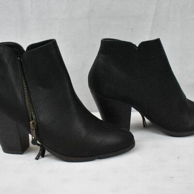 Women's Shoes, Black Booties by Charlotte Russe, size 8