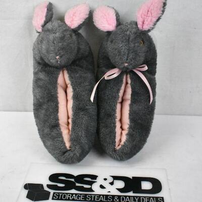 Bunny Slippers Adult Size? No size shown