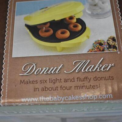 Babycakes Nonstick Coated Donut Maker, yellow, works