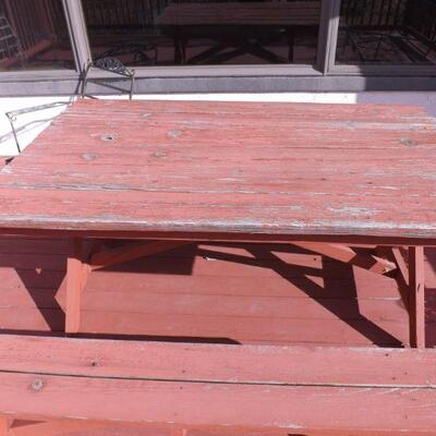 LOT 11 SIX FOOT PICNIC TABLE AND TWO BENCHES