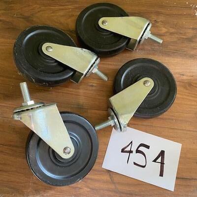 Lot 454 - Large Casters
