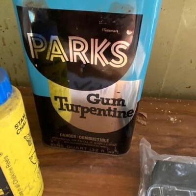 Lot 459 - garage items