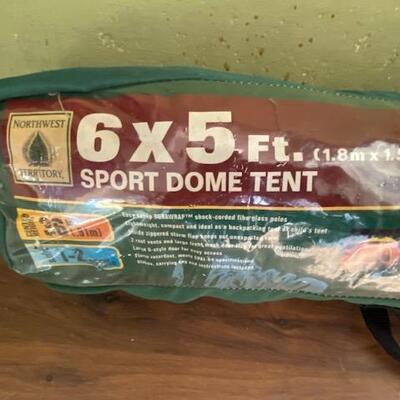 Lot 463 - 6 X 5 Sport Dome Tent.