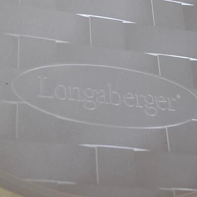Lot 466 - Longaberger Silicone Pie Plate Cover