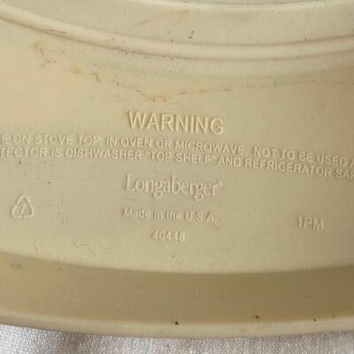 Lot 466 - Longaberger Silicone Pie Plate Cover