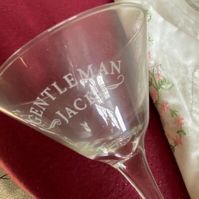 Lot 468 - Glasses 