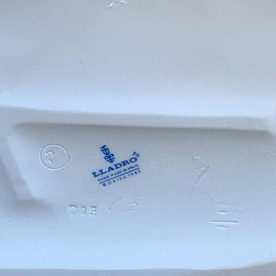 LOT 84  LLADRO DAISA FIGURINE #5285  SUMMER ON THE FARM ORIGINAL BOX