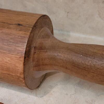 Lot 6: Wood Rolling Pin and Kitchen Utensils 