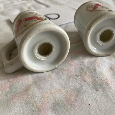 Lot 480 - Vintage Tennessee Salt and Pepper